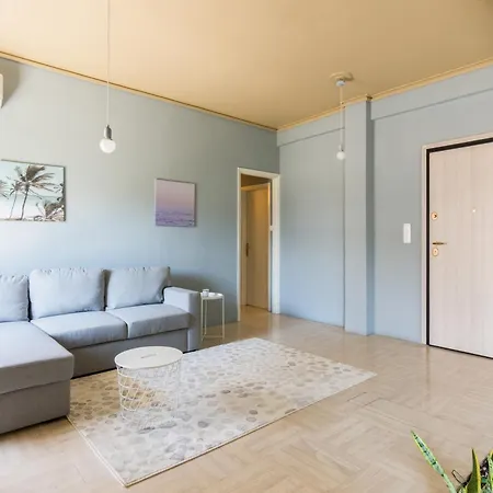 Large Apartment Ideal For 5 Athens Exterior photo